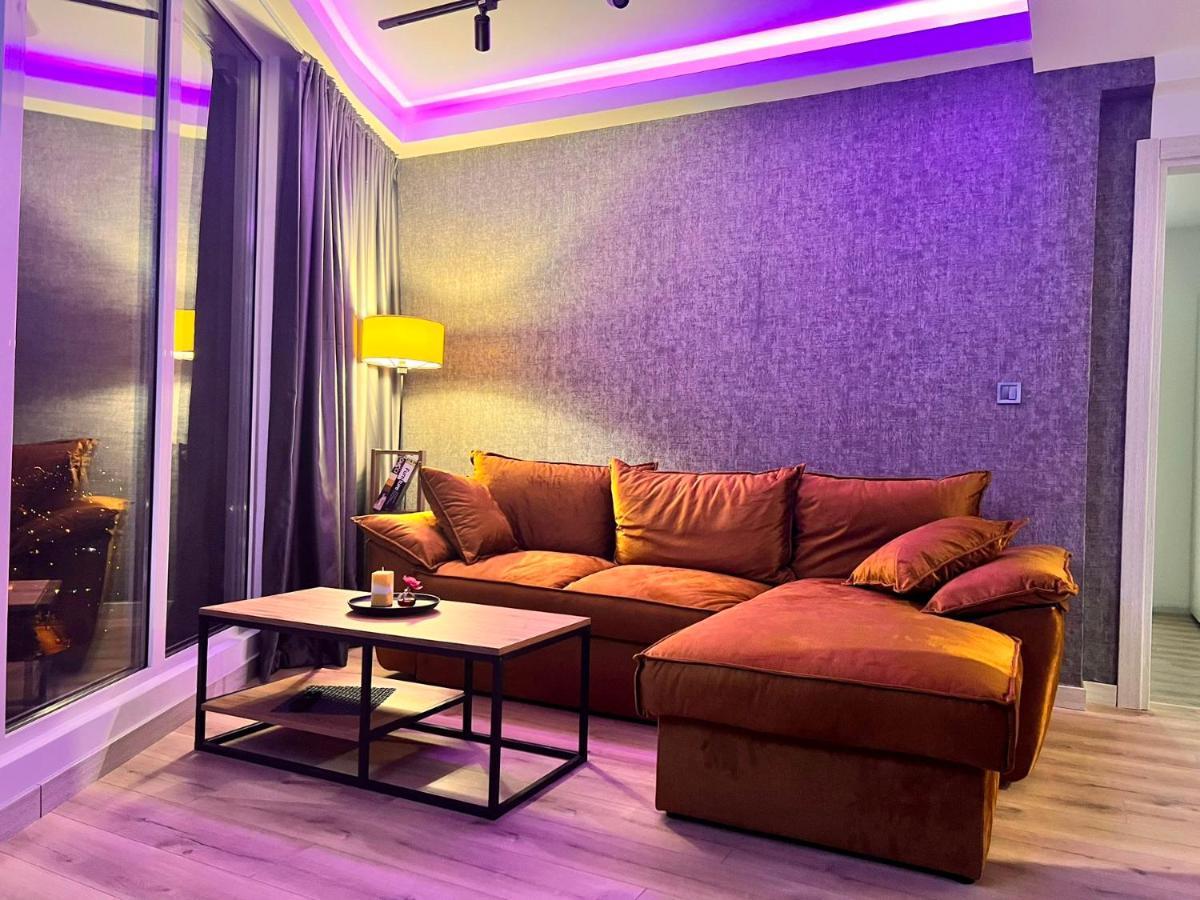 סקופיה Alfred Sky Smart Apartment 29Th Spa Included מראה חיצוני תמונה
